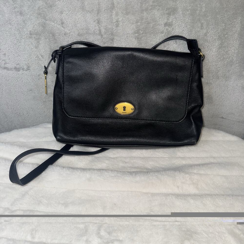 Fossil Gabriella Black Faux Leather Medium Flap Crossbody Bag Purse Key